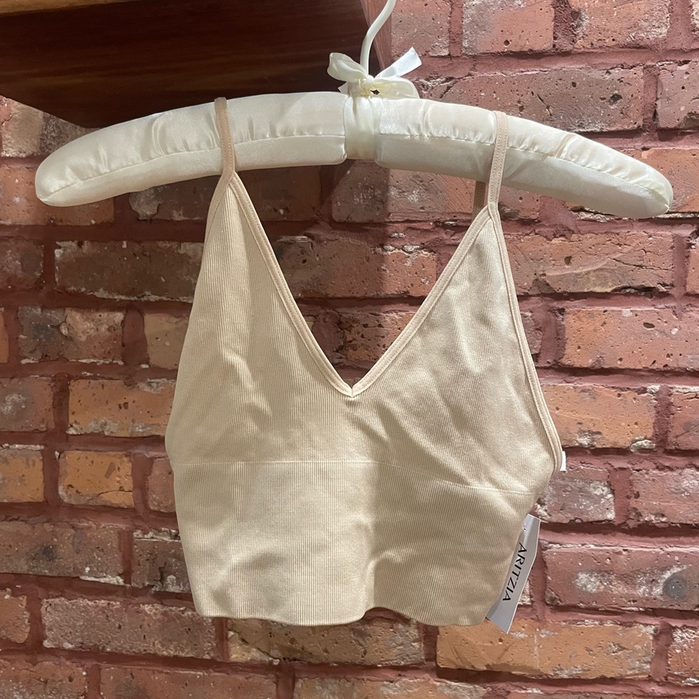 Talula from Aritzia seamless cami in beige NWT